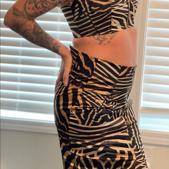 Marciano - Picture 4 of 5